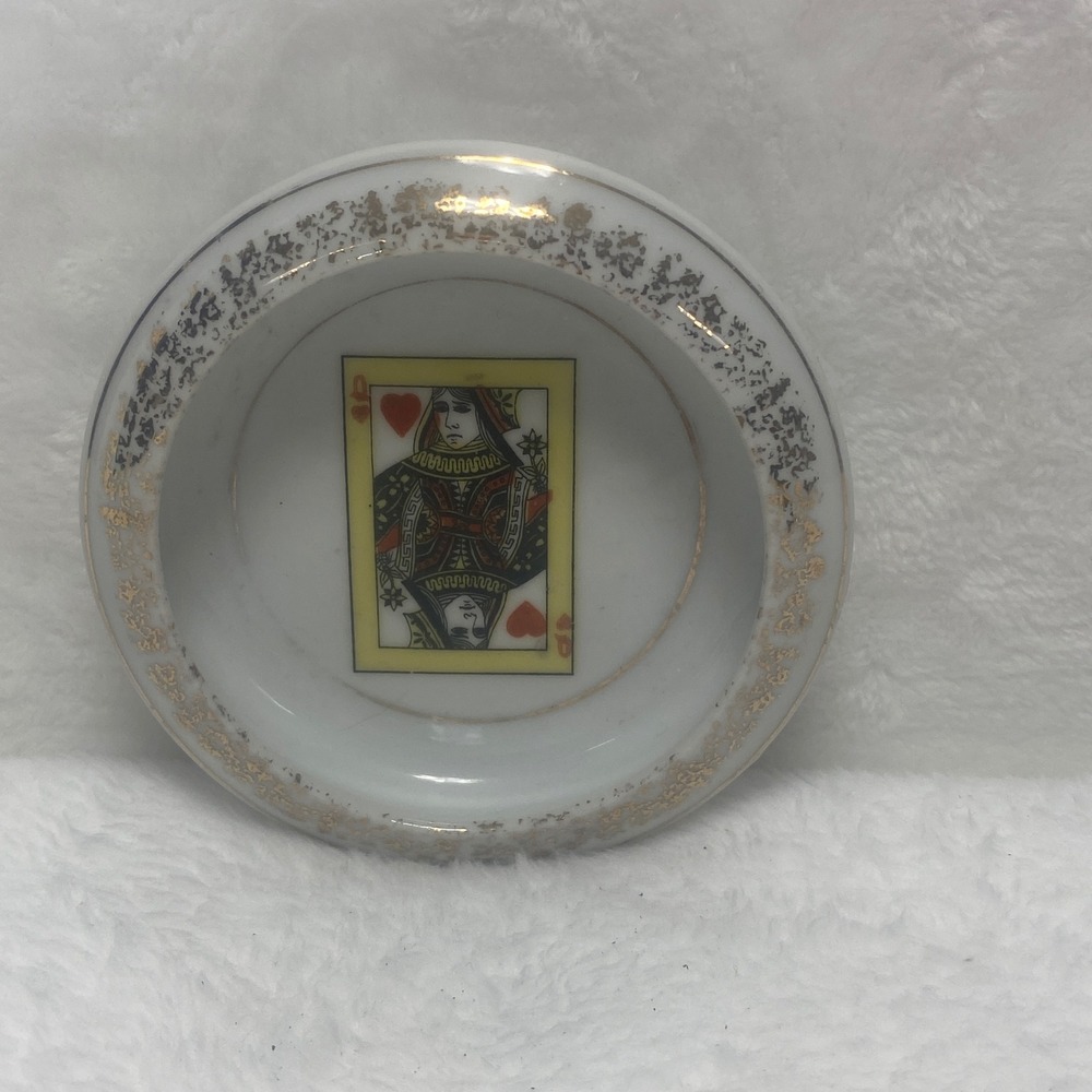 Vintage‎ Playing Card Queen of Hearts Ceramic Ashtray Gold Trim Trinket Dish